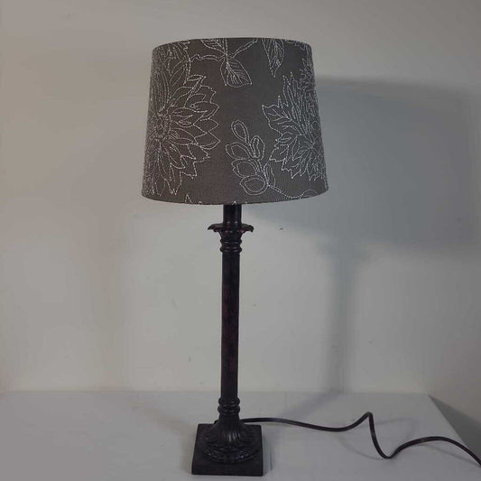 BROWN LAMP W/LEAF STITCHE SHADE