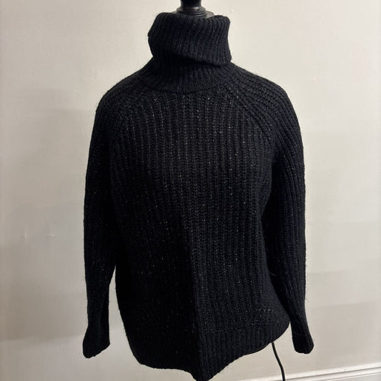 CHUNKY BLACK KNIT TURTLENECK