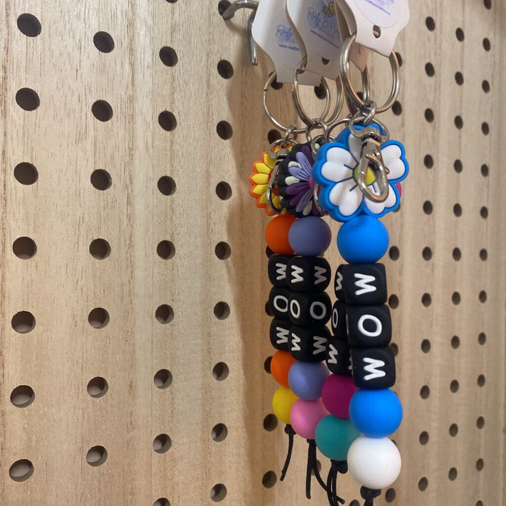 KEY CHAIN (S) - MOM