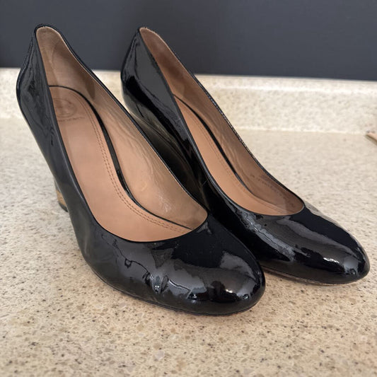 TORY BURCH BLACK WEDGE