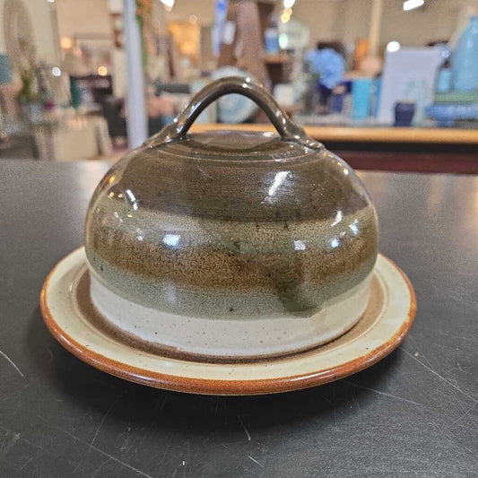 COVERED POTTERY BUTTER KEEPER