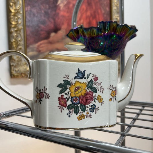VINTAGE ARTHUR WOOD HADDON TEAPOT