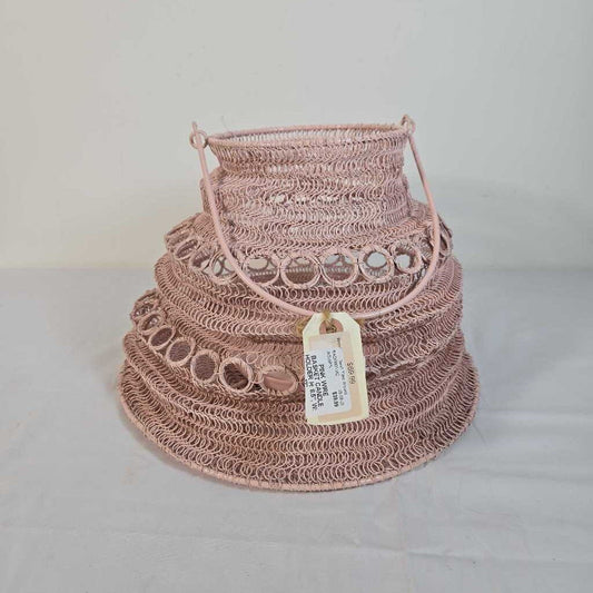 PINK WIRE BASKET CANDLE HOLDER