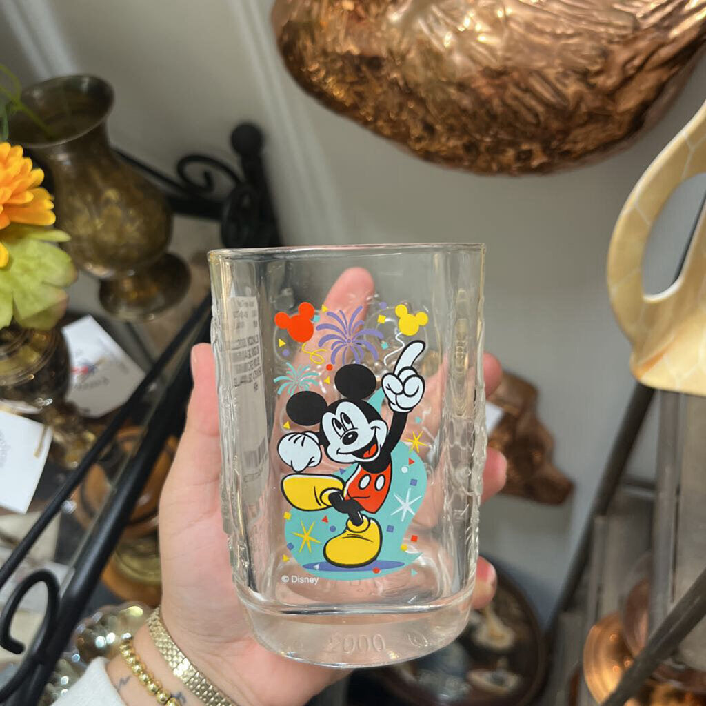 2000 MCDONALDS MAGIC KINGDOM MICKEY MOUSE GLASS