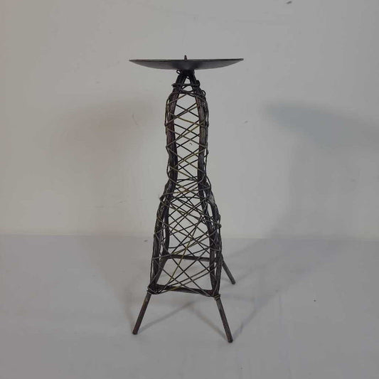 WIRE CANDLE HOLDER