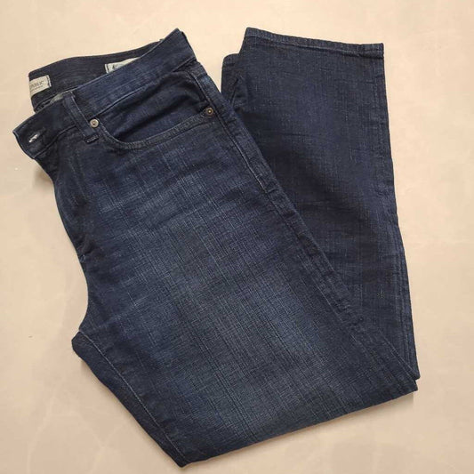 DARK WASH BOYFRIEND JEAN