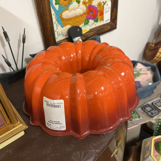Vintage Orange Bundt Pan