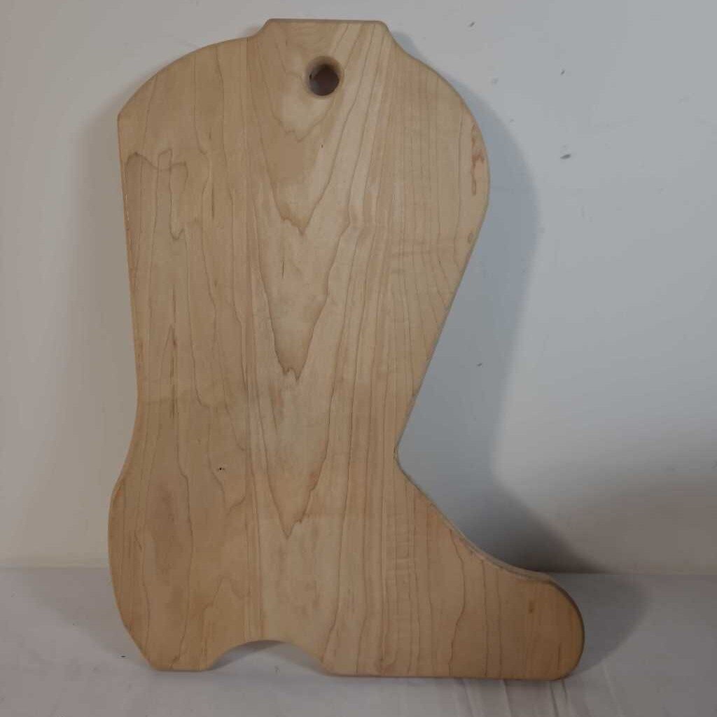 BOAT CUTTING BOARD