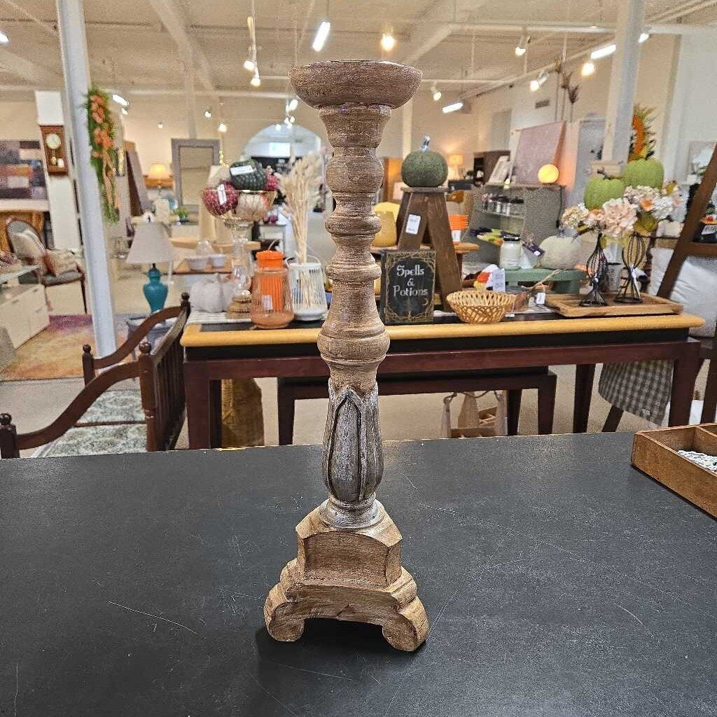 18.75" WOODEN CANDLESTICK