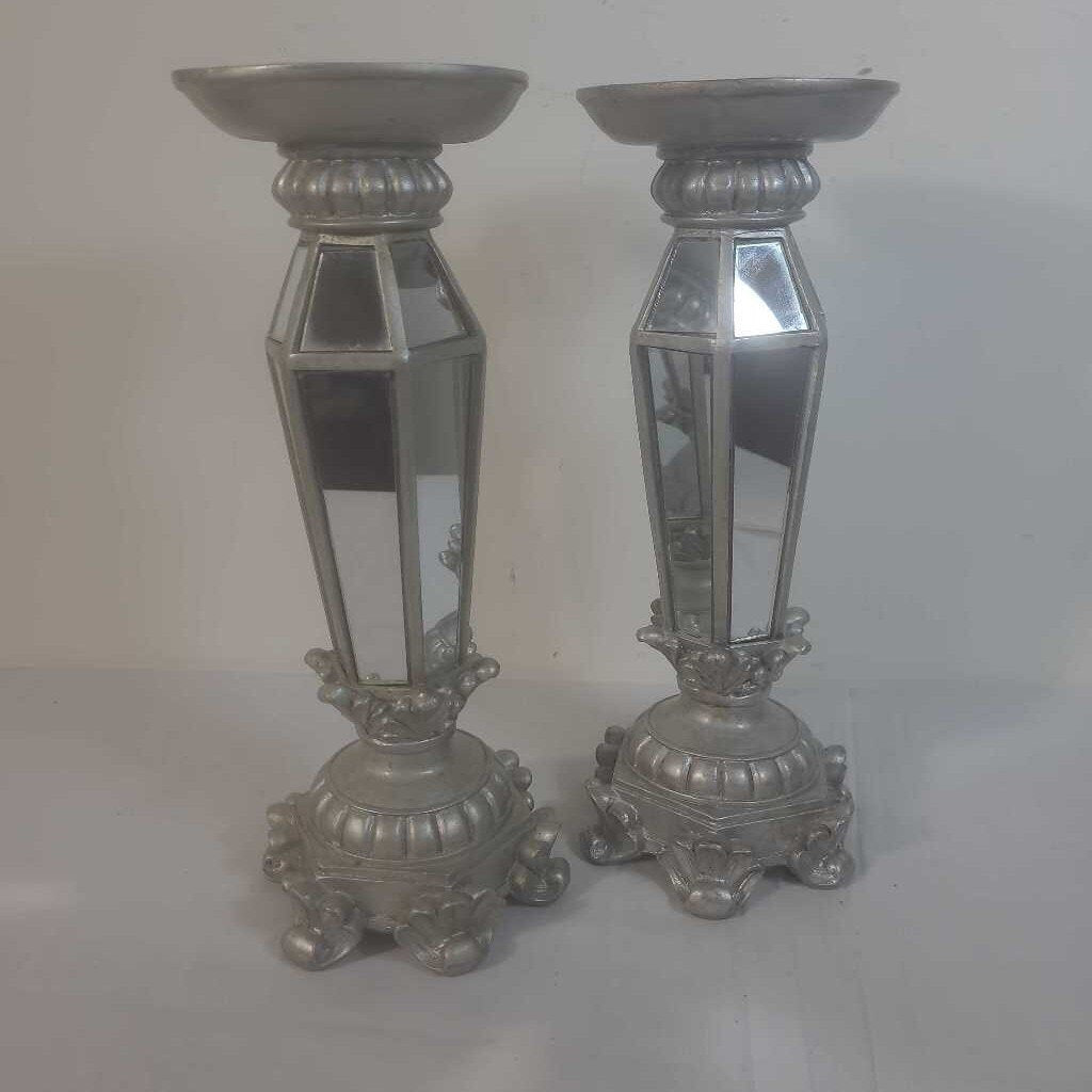 PR SILVER/MIRRORED CANDLE HOLDERS