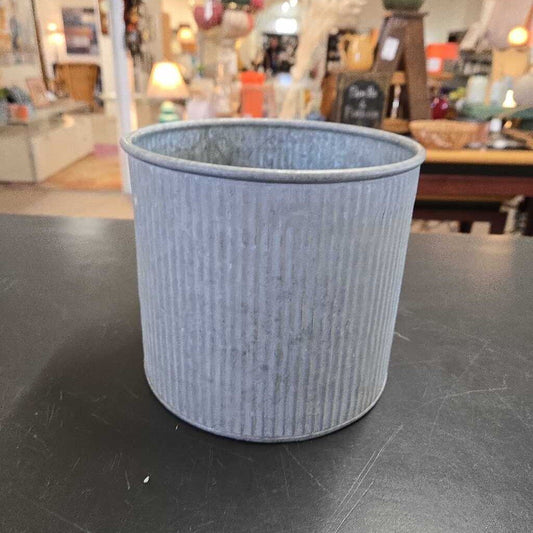 GALVANIZED POT