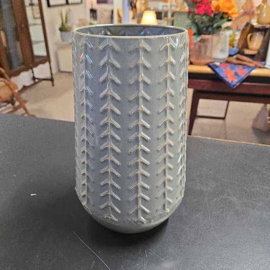 CHEVRON VASE