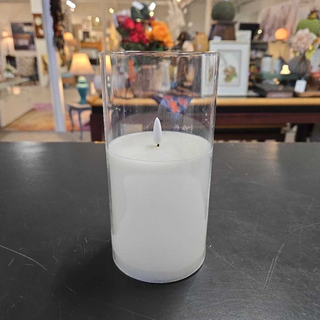 GLASS W/LED CANDLE