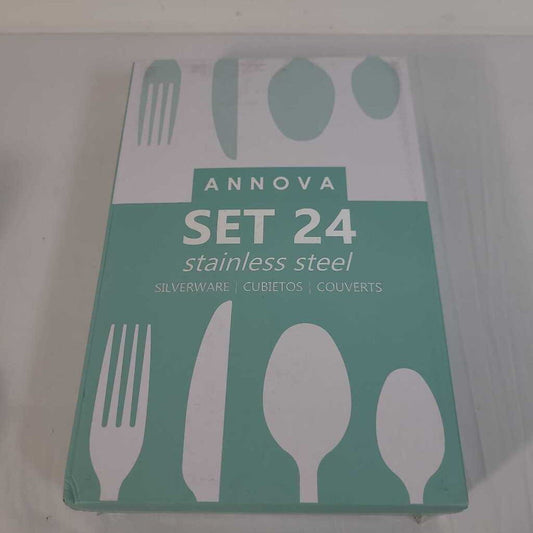 NIB SET/24 SILVERWARE W/GREY HANDLE