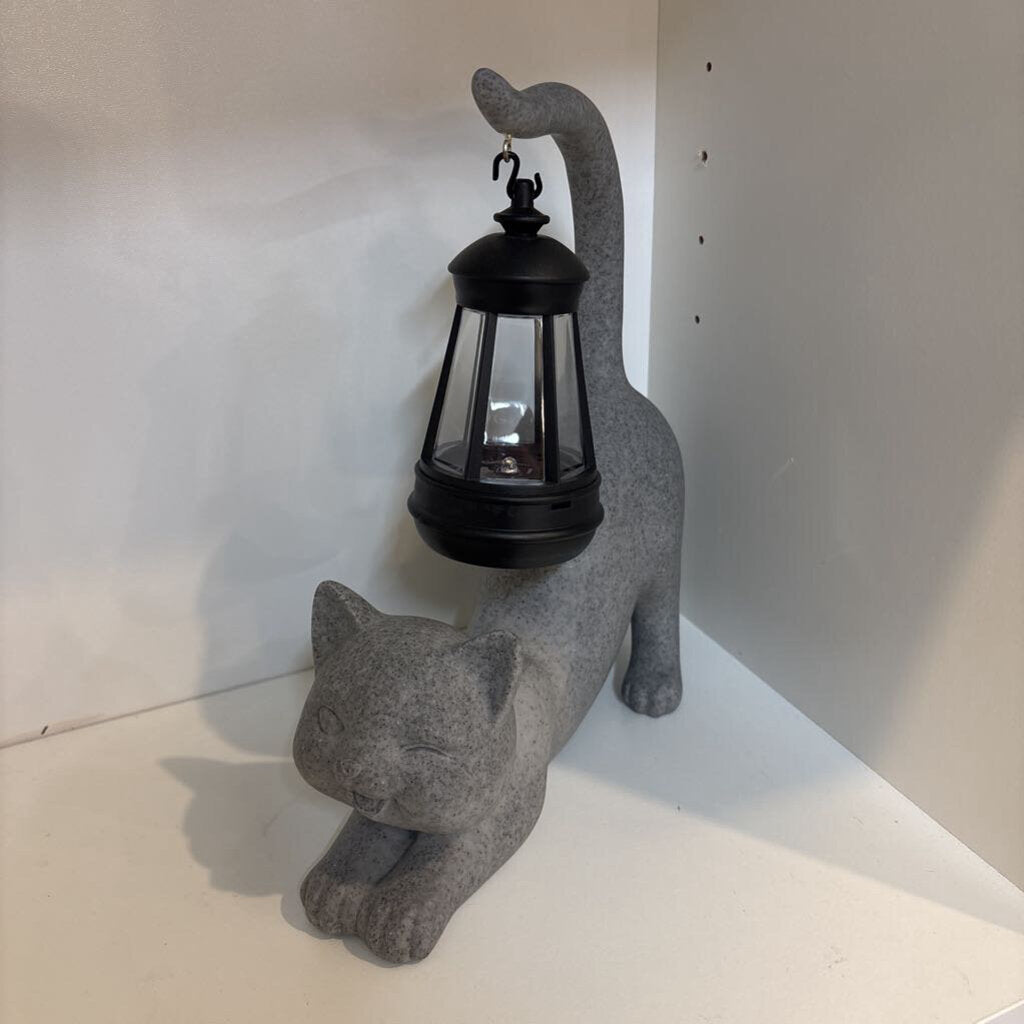 Ceremic Cat with Solar Light
