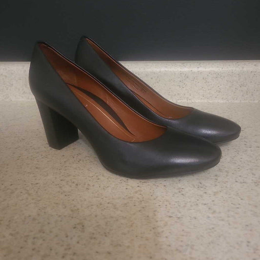 VIONIC - BLACK LEATHER PUMPS