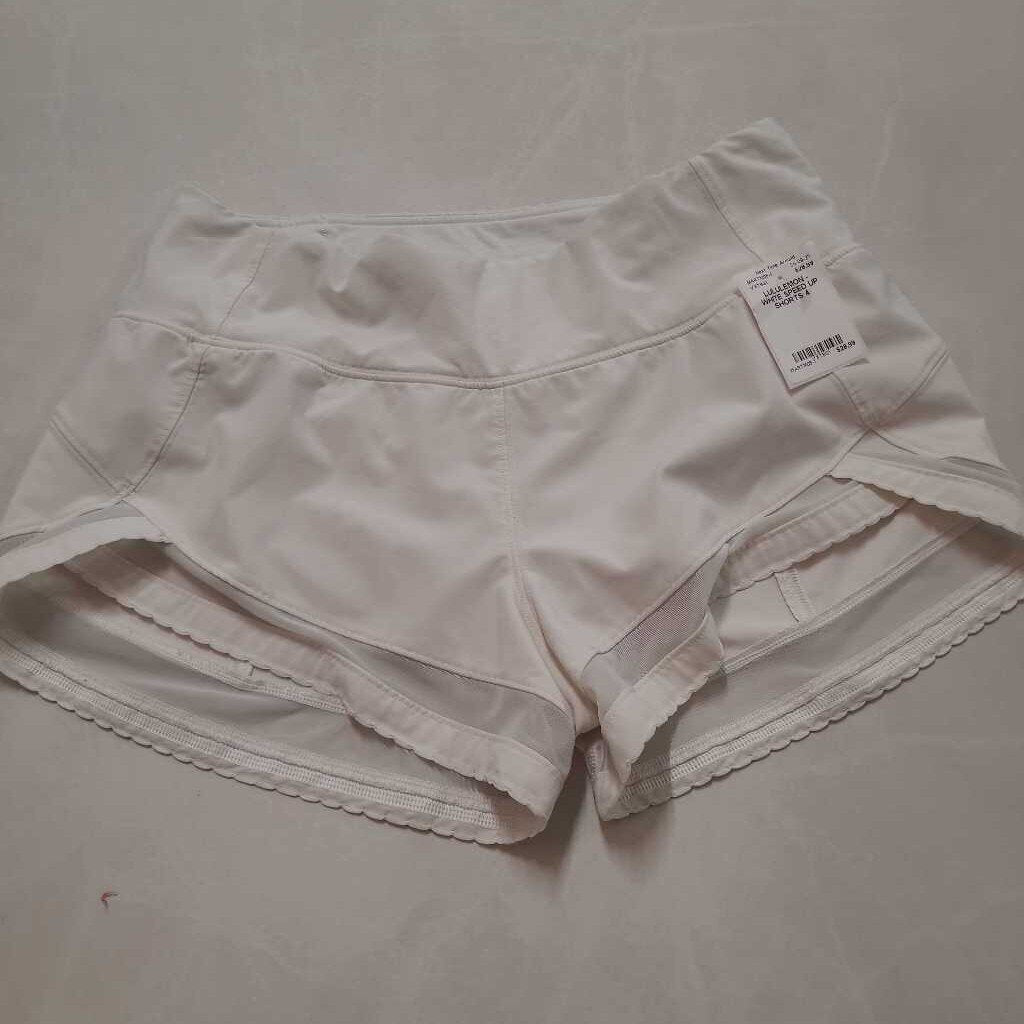 LULULEMON - WHITE SPEED UP SHORTS