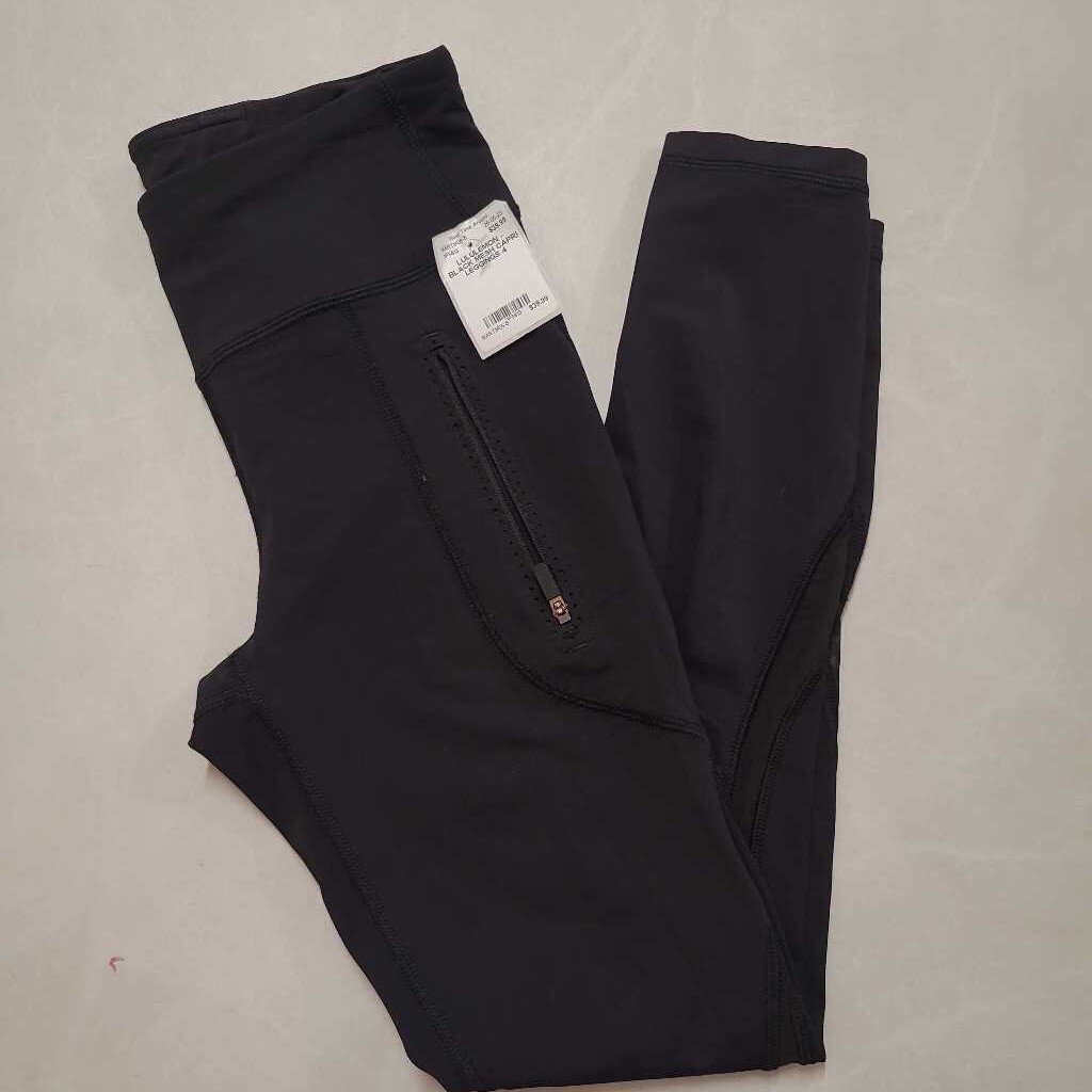 LULULEMON - BLACK MESH CAPRI LEGGINGS