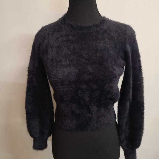 SUNDAY BEST - FUZZY BLACK CROPPED SWEATER