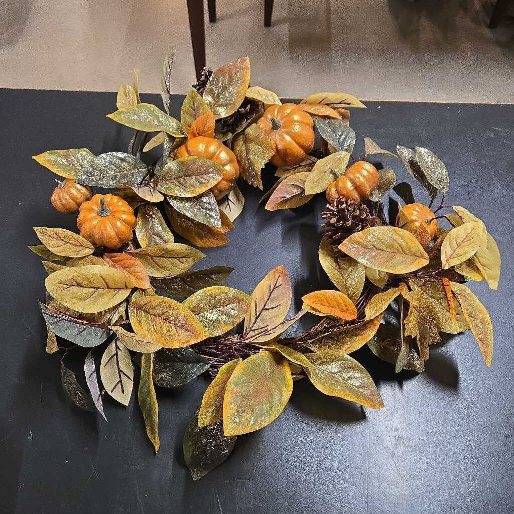 GLITTER PUMPKIN WREATH