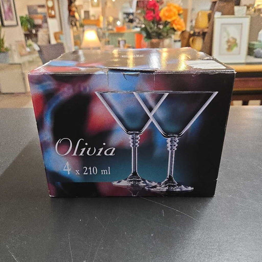 S/4 MARTINI GLASSES IN BOX