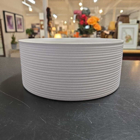 RIBBED BOWL
