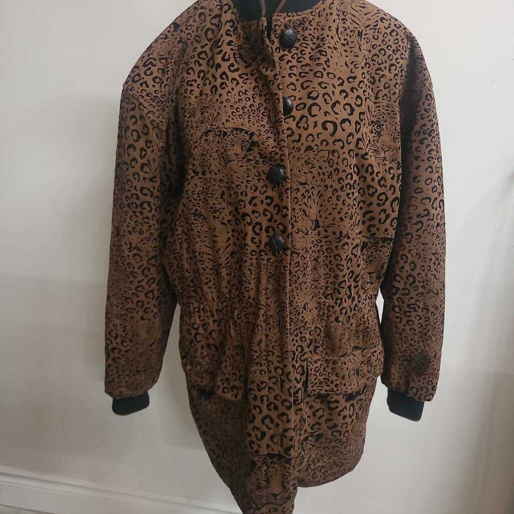 JAC DALE - LEOPARD PRINT VELOUR COAT JACKET
