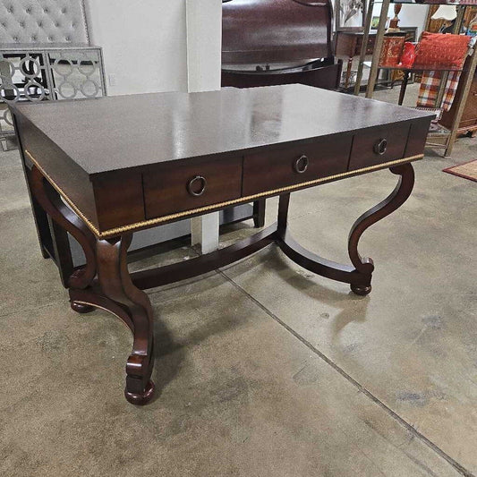 WOODBRIDGE DESK
