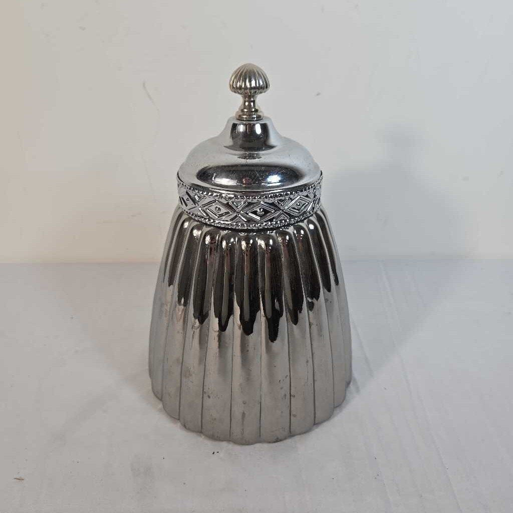 MIRRORED LIDDED VASE