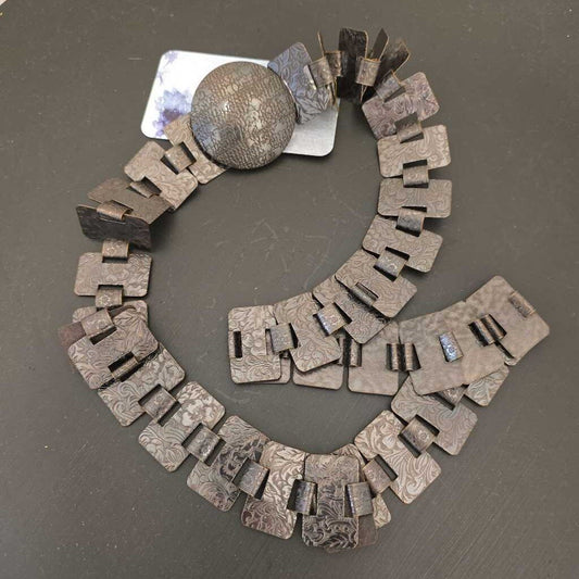 Vintage 1970s Sarah Coventry Metal Belt