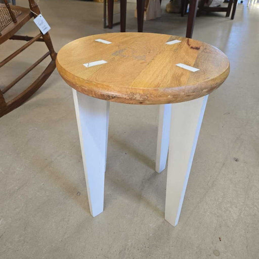 SM ROUND ACCENT TABLE