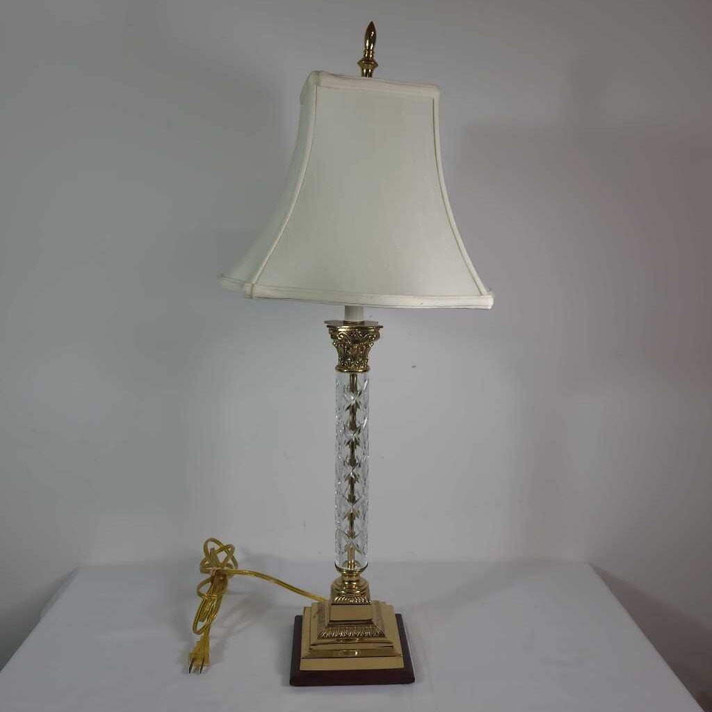 BRASS GLASS LAMP W/SHADE
