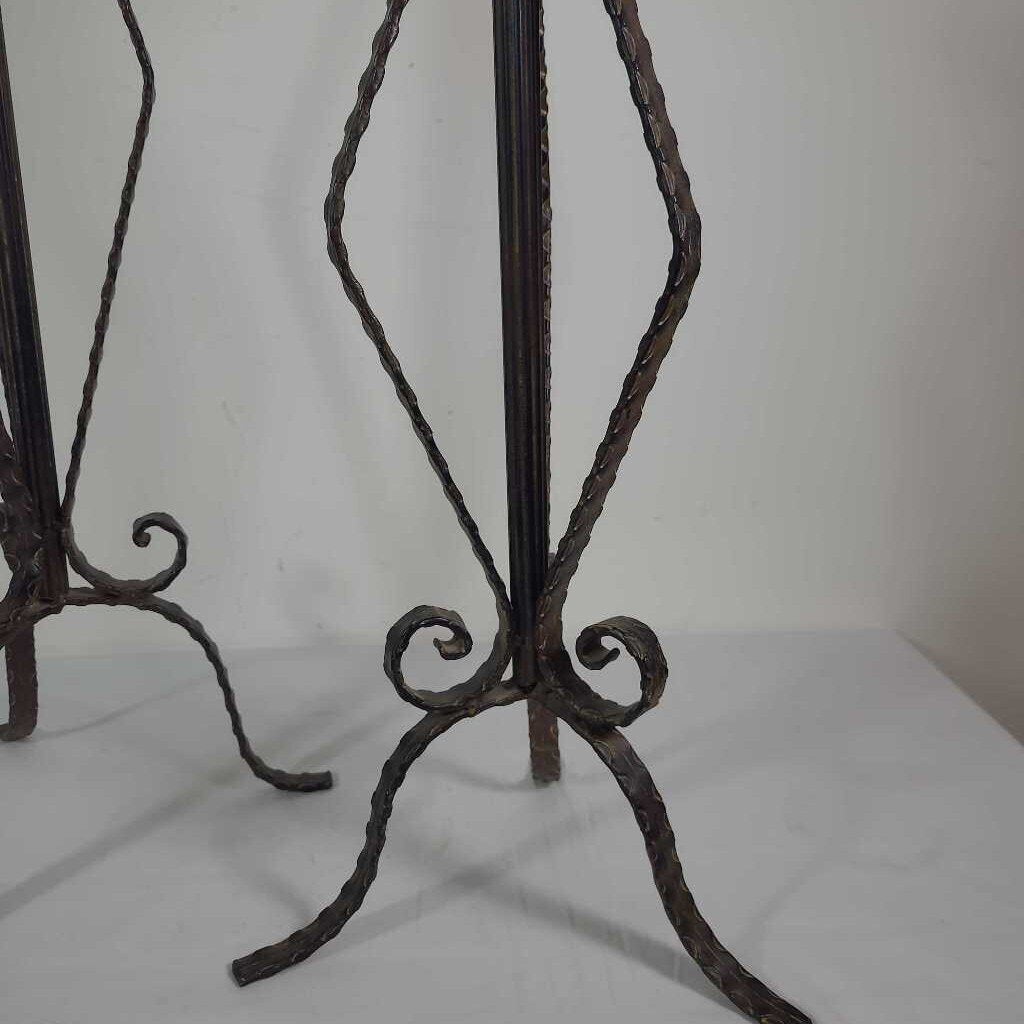 PR METAL CANDLE HOLDER