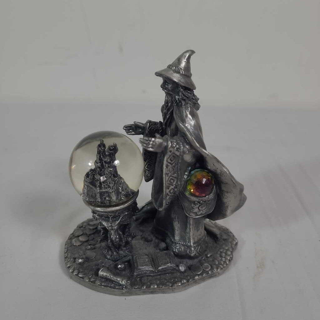 THE CASTLE'S PROTECTOR~PEWTER