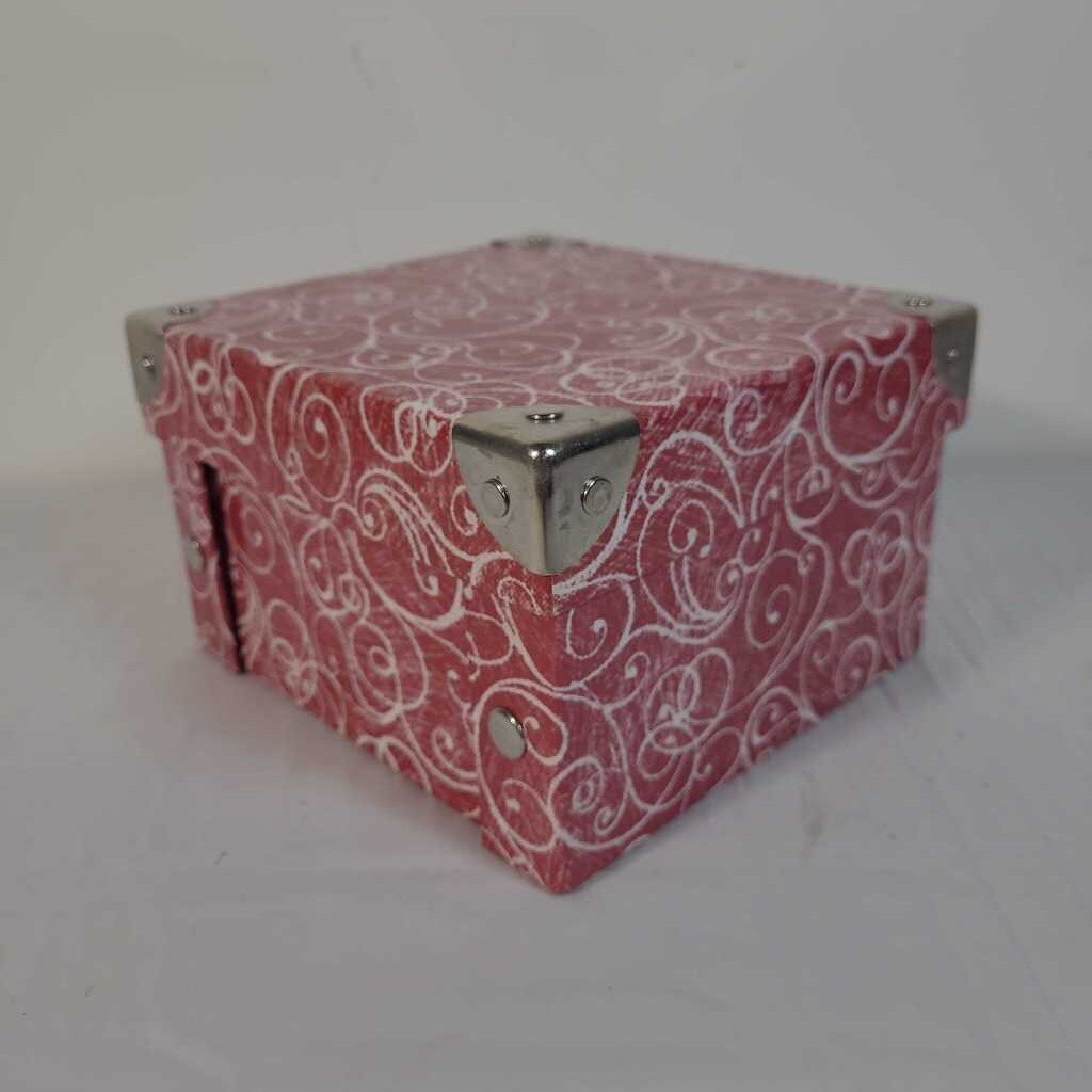 DECORATIVE BOX