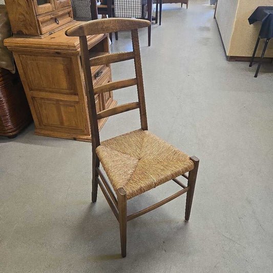 LADDER BACK RUSH CHAIR