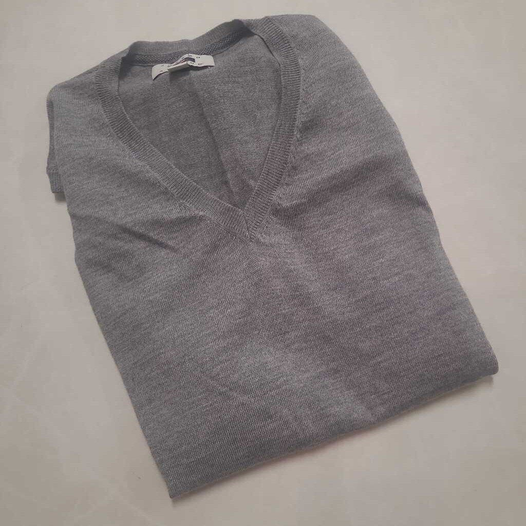 MENS GREY SLEEVELESS VEST