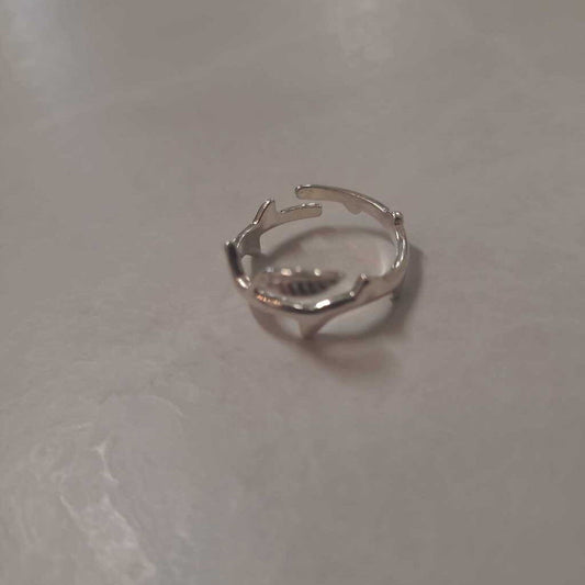 BRANCH STYLE SILVER RING