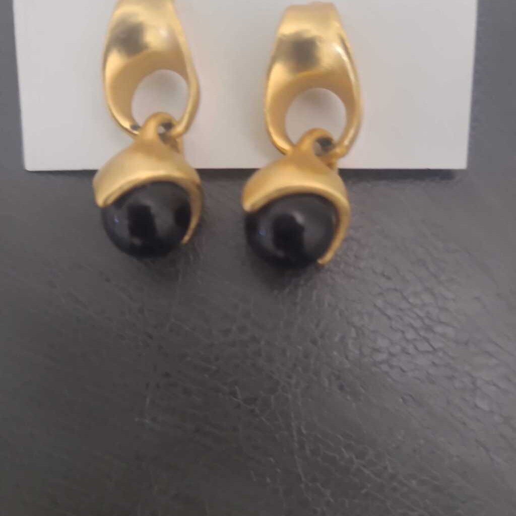 GOLD & BLACK EARRINGS