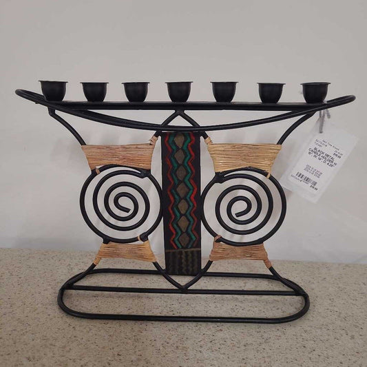 BLACK METAL CANDLE HOLDER