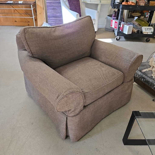 ARMCHAIR W/ SLIP COVER