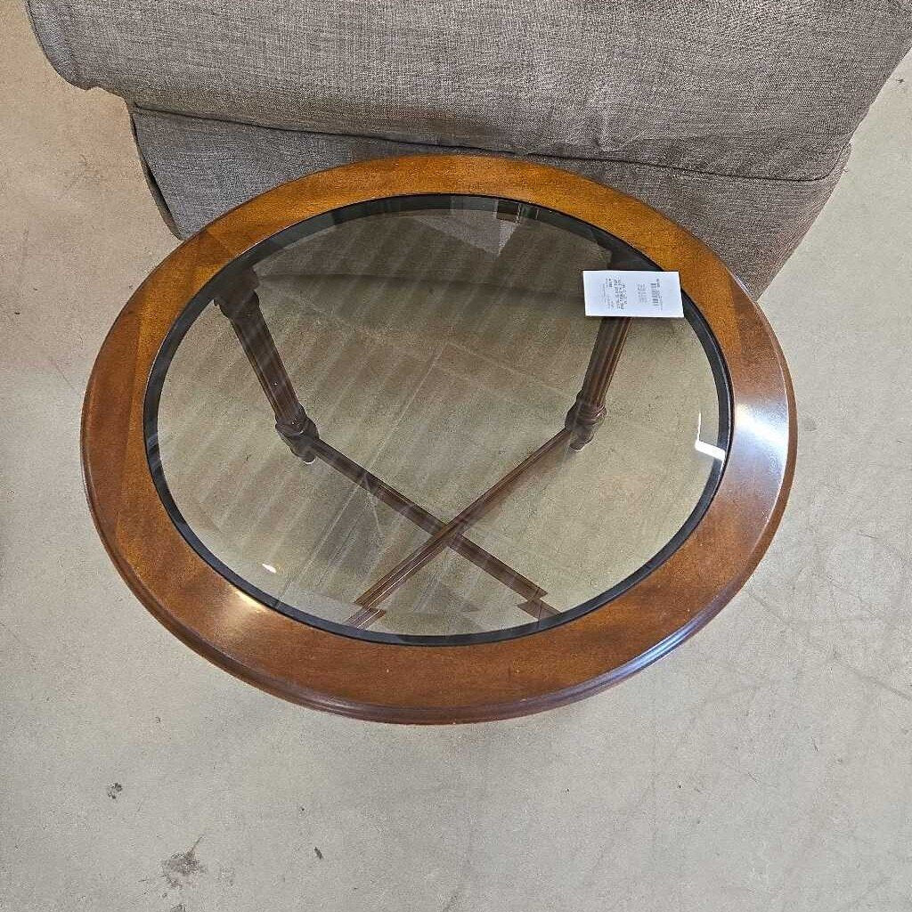 OVAL GLASS TOP END TABLE