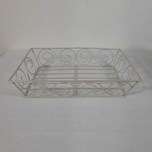 WHITE METAL BASKET