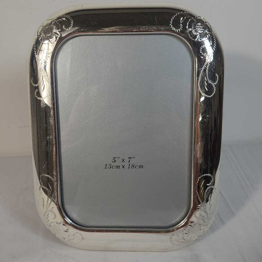 SILVER PHOTO FRAME