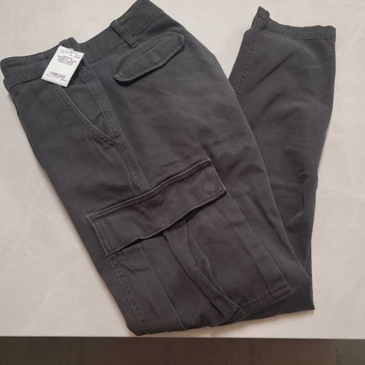 BANANA REPUBLIC - DARK GREY CARGO PANTS