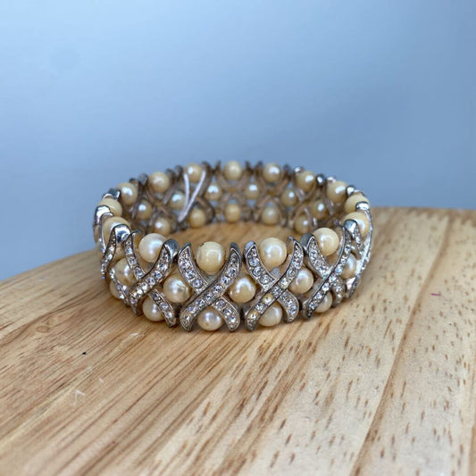 CHAMPAGNE PEARL BRACELET
