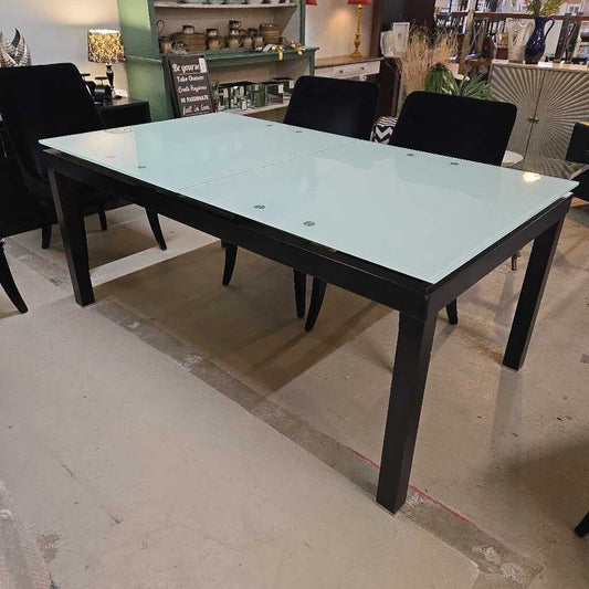 ADJUSTABLE GLASS TOP DINING TABLE