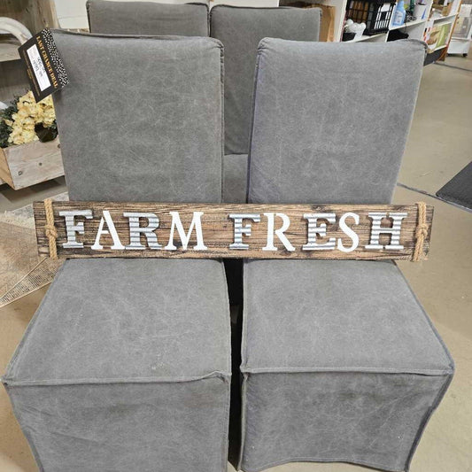 FARM FRESH WOODEN SIGN