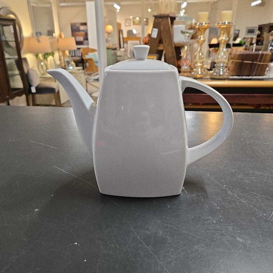 WHITE TEAPOT