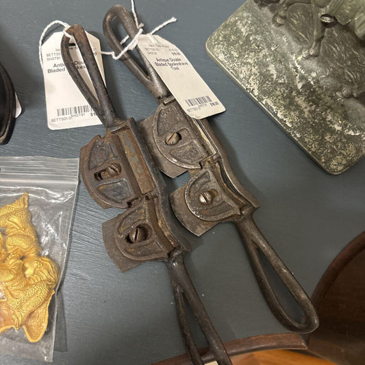 Antique Double Bladed Spokeshave Tool